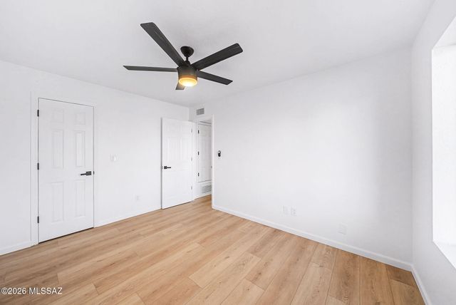 8022 N Oldfather Road, Tucson, AZ 85741