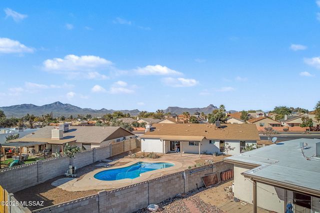 8022 N Oldfather Road, Tucson, AZ 85741