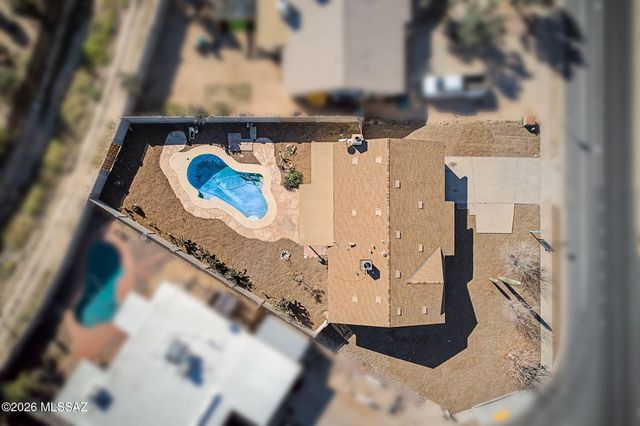 8022 N Oldfather Road, Tucson, AZ 85741