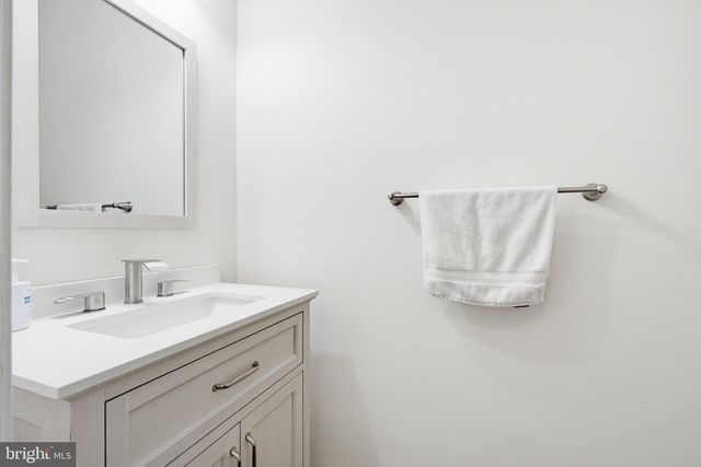 6446 PARK FOREST CIR, Elkridge, MD 21075