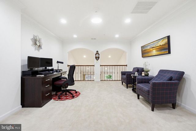 6446 PARK FOREST CIR, Elkridge, MD 21075