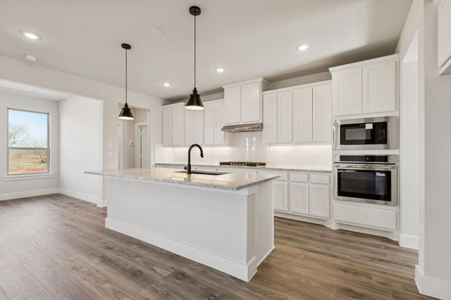 4551 Night Hawk Trail, Waxahachie, TX 75165