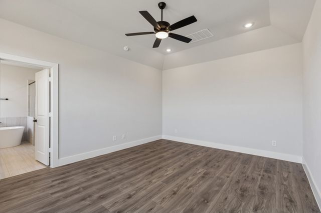 4551 Night Hawk Trail, Waxahachie, TX 75165