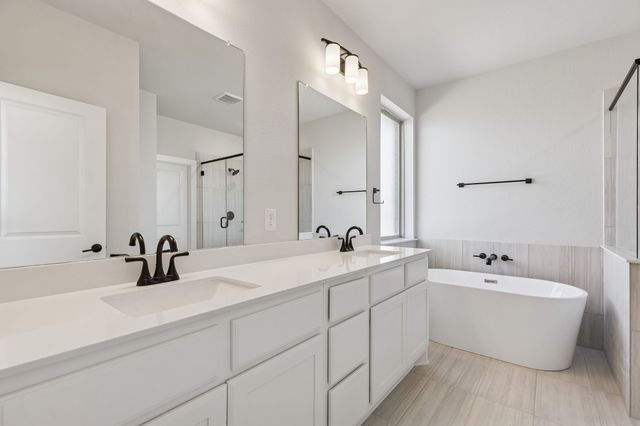 4551 Night Hawk Trail, Waxahachie, TX 75165