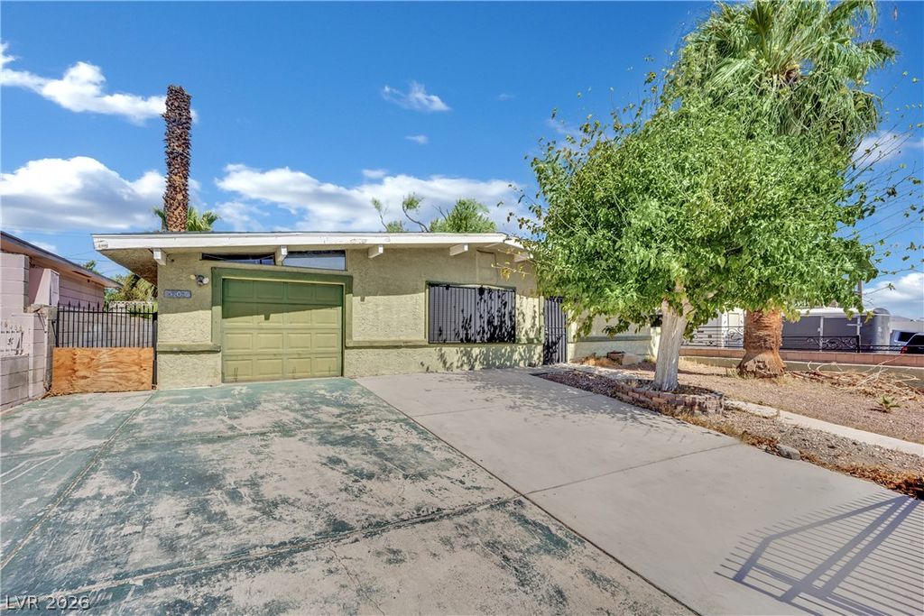 500 Recco Avenue, North Las Vegas, NV 89030 — photo 3