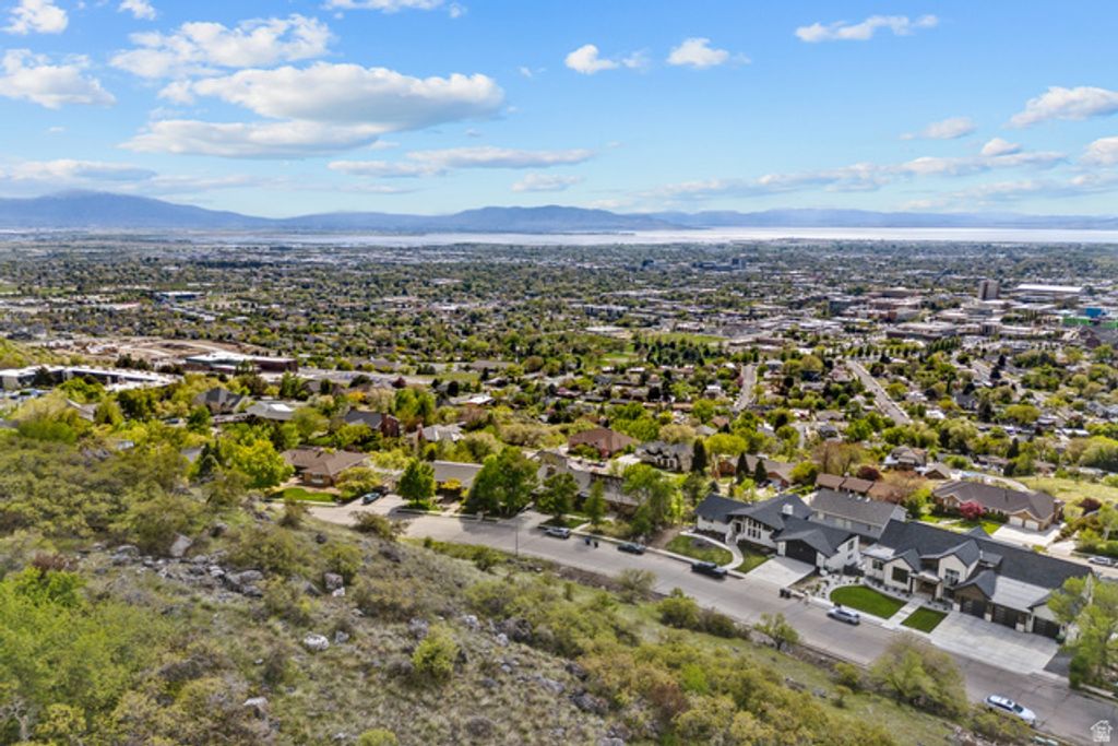 Image 15 of property listing at 1392 N 1500 E 45, Provo, UT 84604