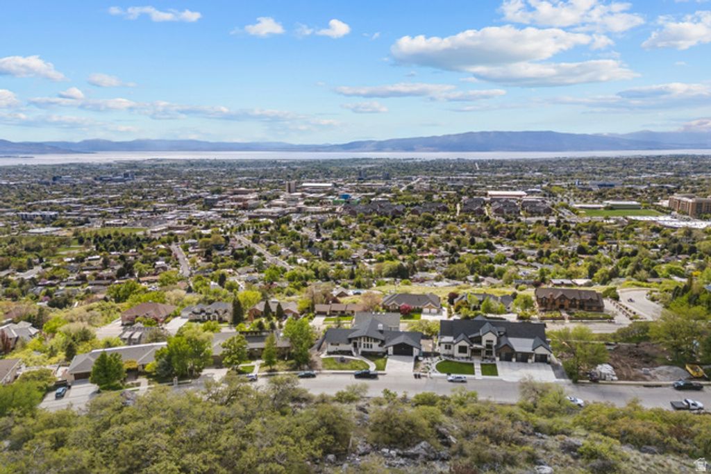 Image 16 of property listing at 1392 N 1500 E 45, Provo, UT 84604