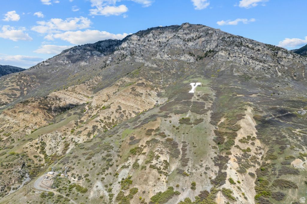 Image 23 of property listing at 1392 N 1500 E 45, Provo, UT 84604