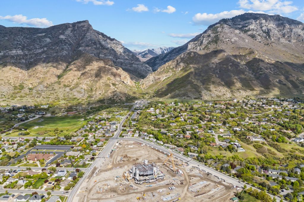 Image 24 of property listing at 1392 N 1500 E 45, Provo, UT 84604