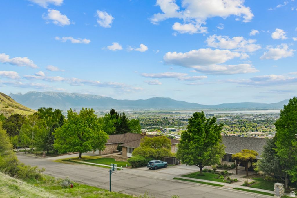 Image 30 of property listing at 1392 N 1500 E 45, Provo, UT 84604