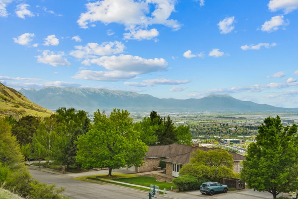 Image 31 of property listing at 1392 N 1500 E 45, Provo, UT 84604