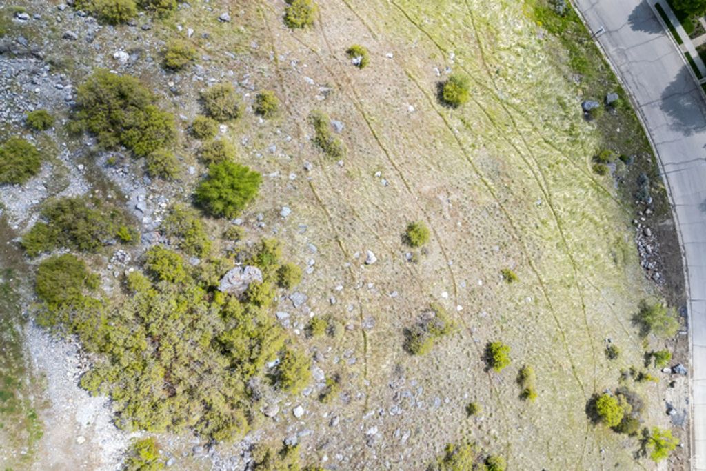 Image 10 of property listing at 1392 N 1500 E 45, Provo, UT 84604