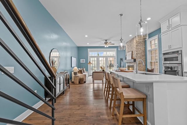 43 W Whittier Street, Columbus, OH 43206