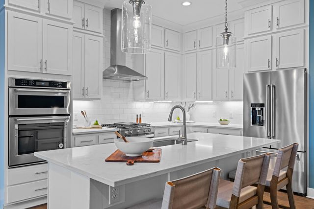 43 W Whittier Street, Columbus, OH 43206