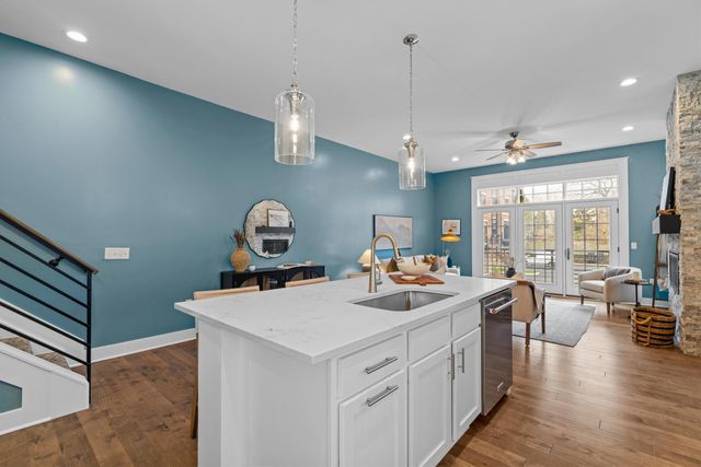 43 W Whittier Street, Columbus, OH 43206