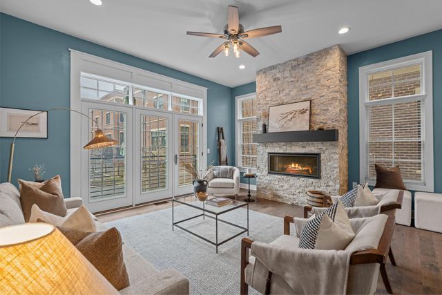 43 W Whittier Street, Columbus, OH 43206