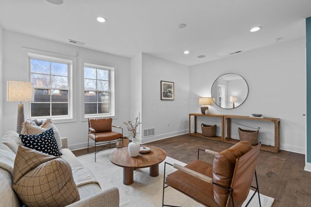 43 W Whittier Street, Columbus, OH 43206