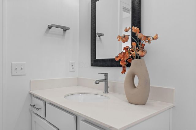 43 W Whittier Street, Columbus, OH 43206