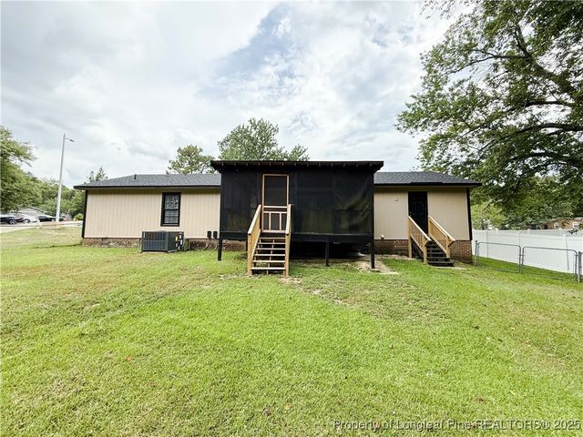 518 Suffolk Court, Fayetteville, NC 28311