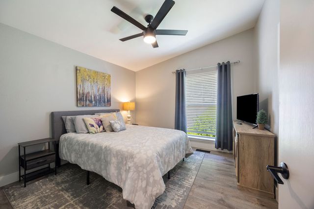 14 Gamlingay Lane, Bella Vista, AR 72714