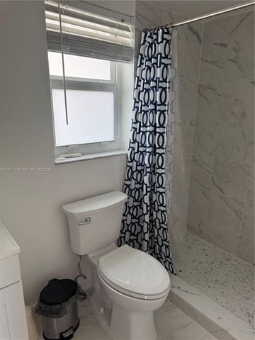 9041 Sunrise Lakes Boulevard 303, Sunrise, FL 33322
