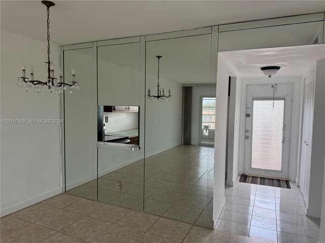 9041 Sunrise Lakes Boulevard 303, Sunrise, FL 33322