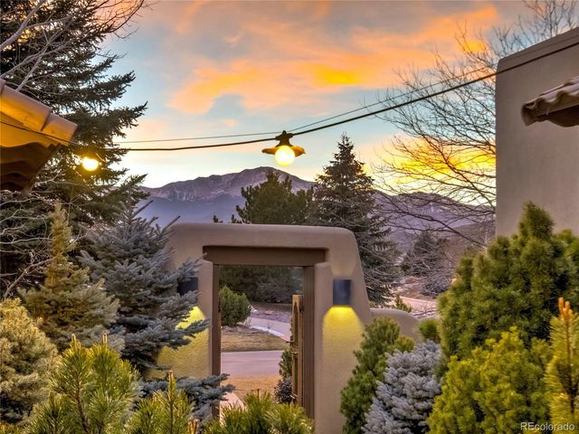 3655 Camel Grove, Colorado Springs, CO 80904