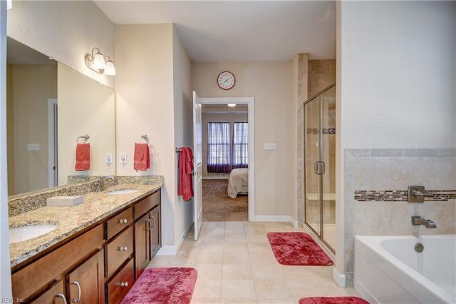 1304 Thrasher LNDG, Chesapeake, VA 23320