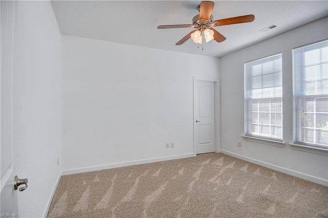 1304 Thrasher LNDG, Chesapeake, VA 23320