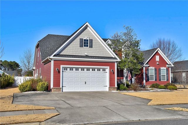 1304 Thrasher LNDG, Chesapeake, VA 23320