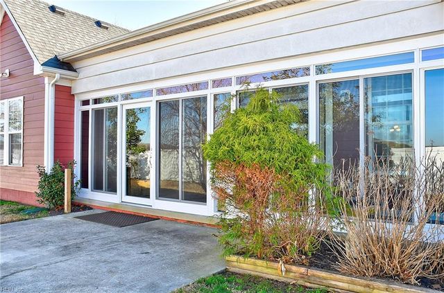 1304 Thrasher LNDG, Chesapeake, VA 23320