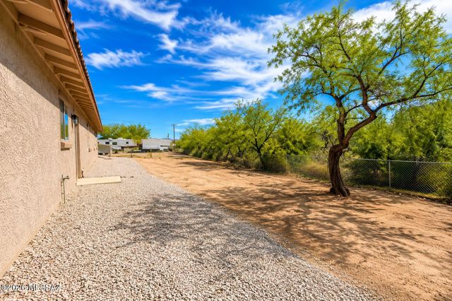 2065 W Ajo Way, Tucson, AZ 85713