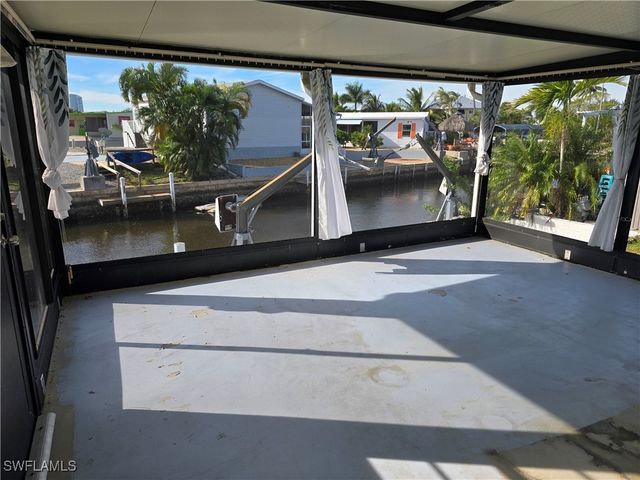 4701 Leilani LN, Bonita Springs, FL 34134