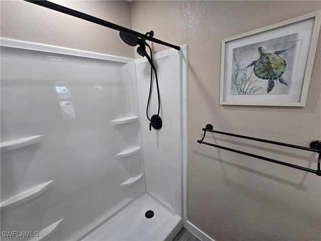 4701 Leilani LN, Bonita Springs, FL 34134