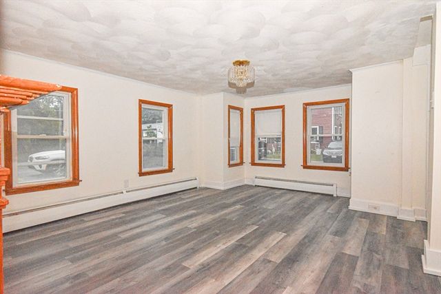 9 Boylston St 9, Fitchburg, MA 01420