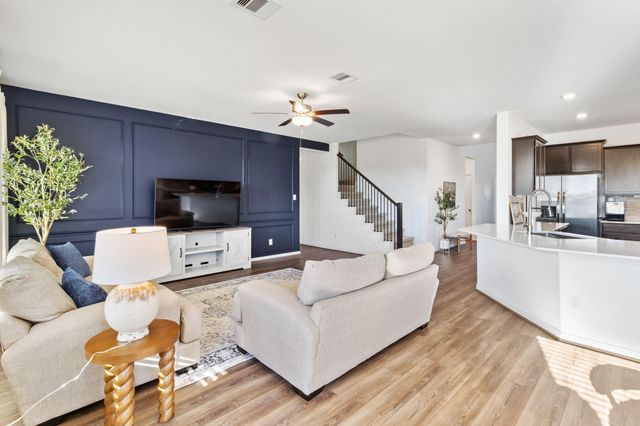 15318 Spring Lake Avenue, Mont Belvieu, TX 77523