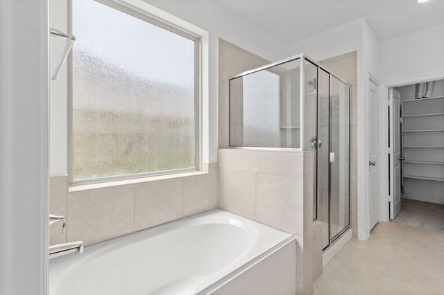 15318 Spring Lake Avenue, Mont Belvieu, TX 77523