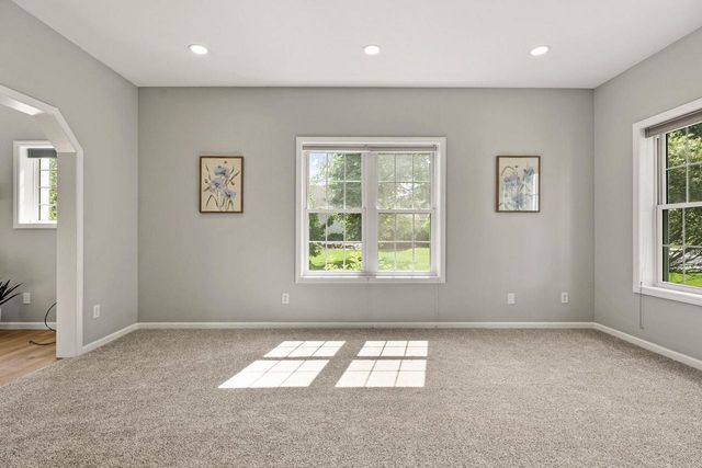 3058 Saddle Brooke Trail, Sun Prairie, WI 53590