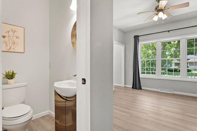 3058 Saddle Brooke Trail, Sun Prairie, WI 53590