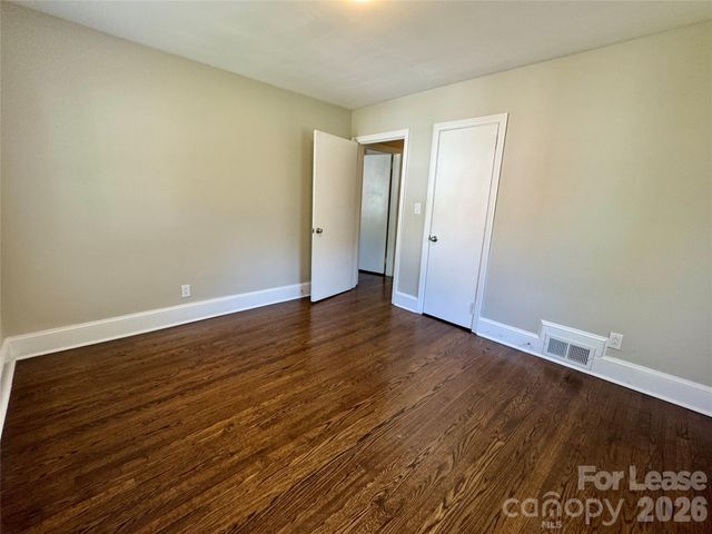 106 Crest Street, Mount Holly, NC 28120