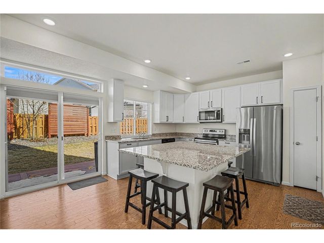 26309 E Maple Dr, Aurora, CO 80018