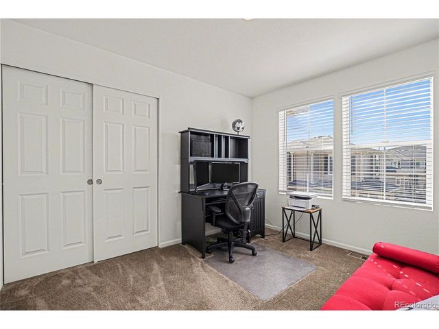 26309 E Maple Dr, Aurora, CO 80018