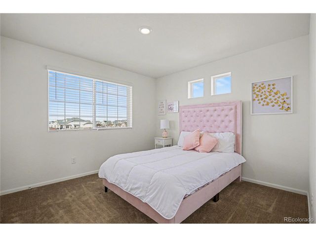 26309 E Maple Dr, Aurora, CO 80018