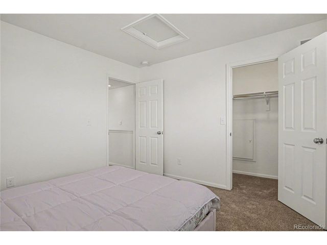 26309 E Maple Dr, Aurora, CO 80018