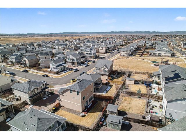 26309 E Maple Dr, Aurora, CO 80018