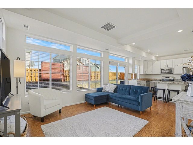 26309 E Maple Dr, Aurora, CO 80018