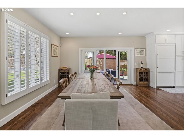 4166 GLACIER LILY St, Lake Oswego, OR 97035