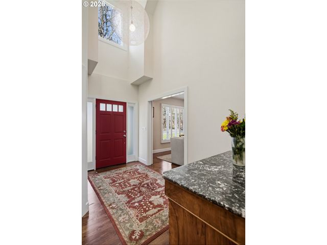 4166 GLACIER LILY St, Lake Oswego, OR 97035