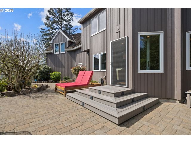 4166 GLACIER LILY St, Lake Oswego, OR 97035