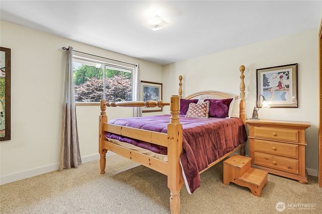3280 Dabob Road, Quilcene, WA 98376
